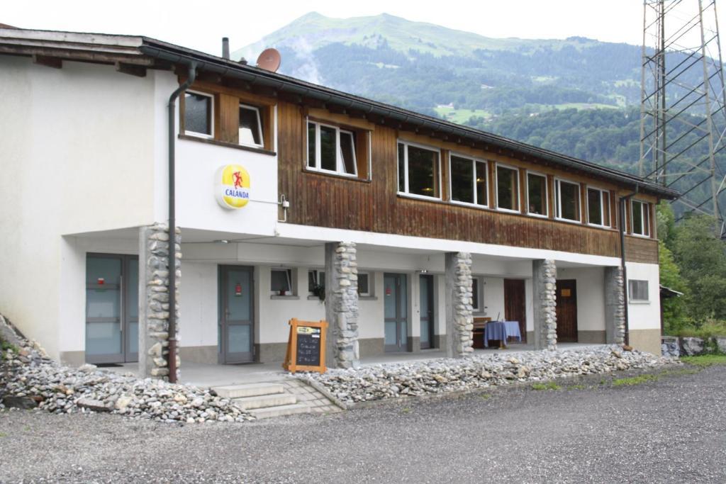 Sporti Grusch Ostello Esterno foto