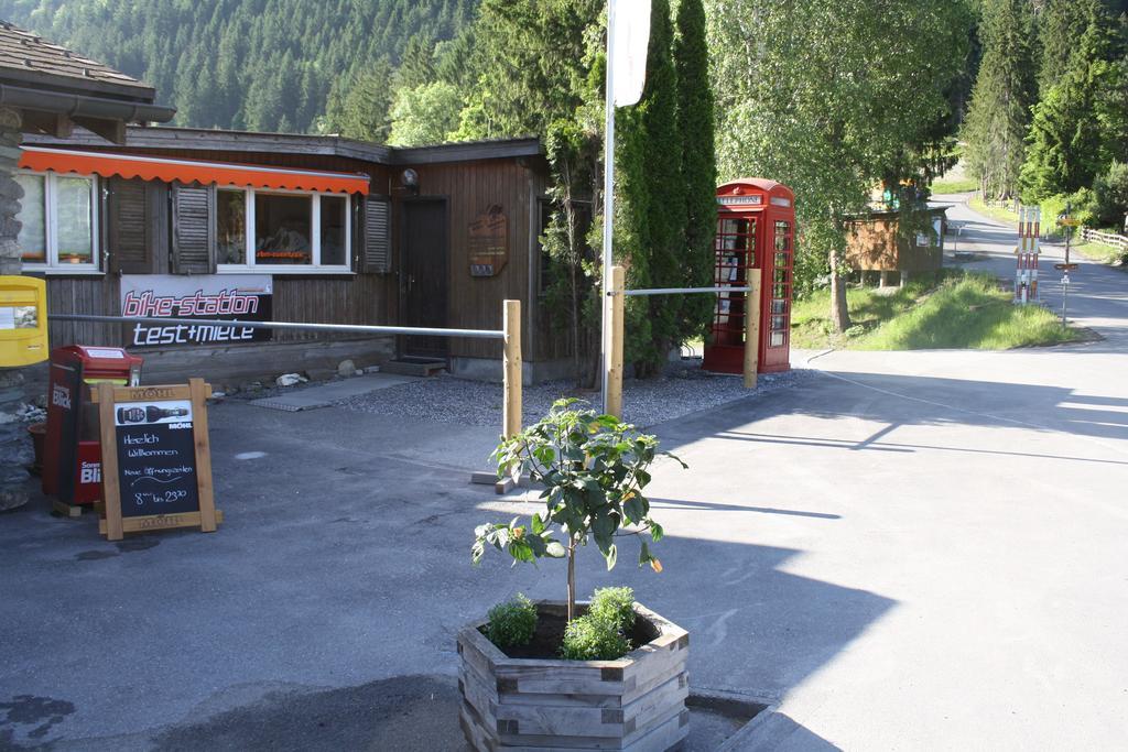 Sporti Grusch Ostello Esterno foto